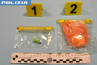 Controlli antidroga: pub chiuso per 20 giorni grazie al "fiuto" del cane