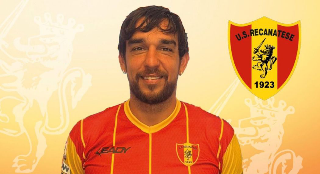 Calciomercato, Bellusci rinnova con la Recanatese