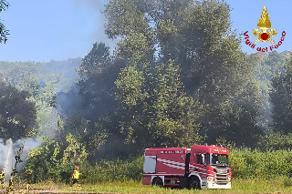 Piane di Montegiorgio: terzo incendio in 48 ore, si ipotizza il piromane